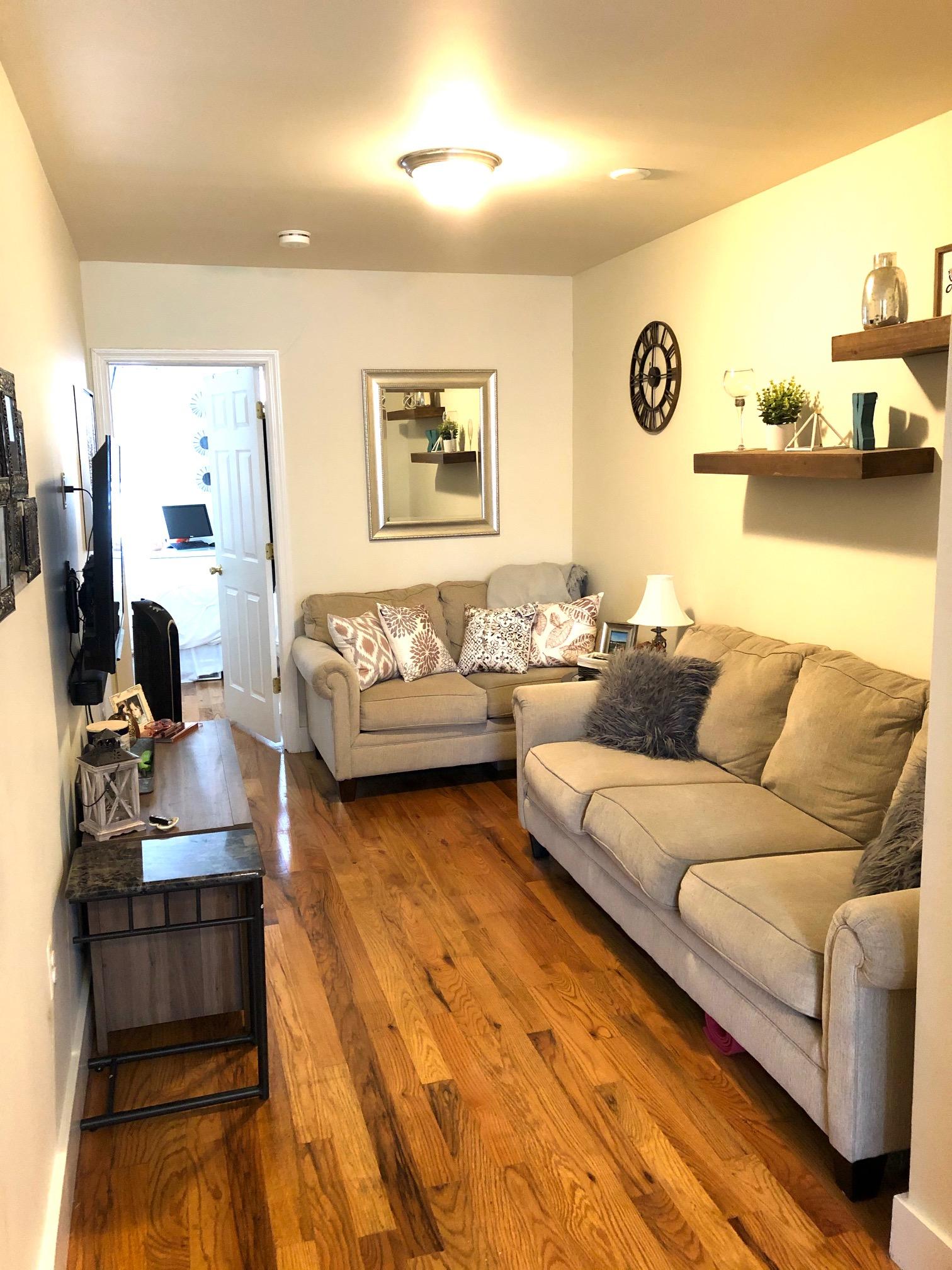 Centrally located 1 bedroom unit in Hoboken! Apartment features hardwood floors, spacious bedroom and a fantastic location! Don't miss this opportunity! Available 5/1. 1 month broker fee. NO PETS.