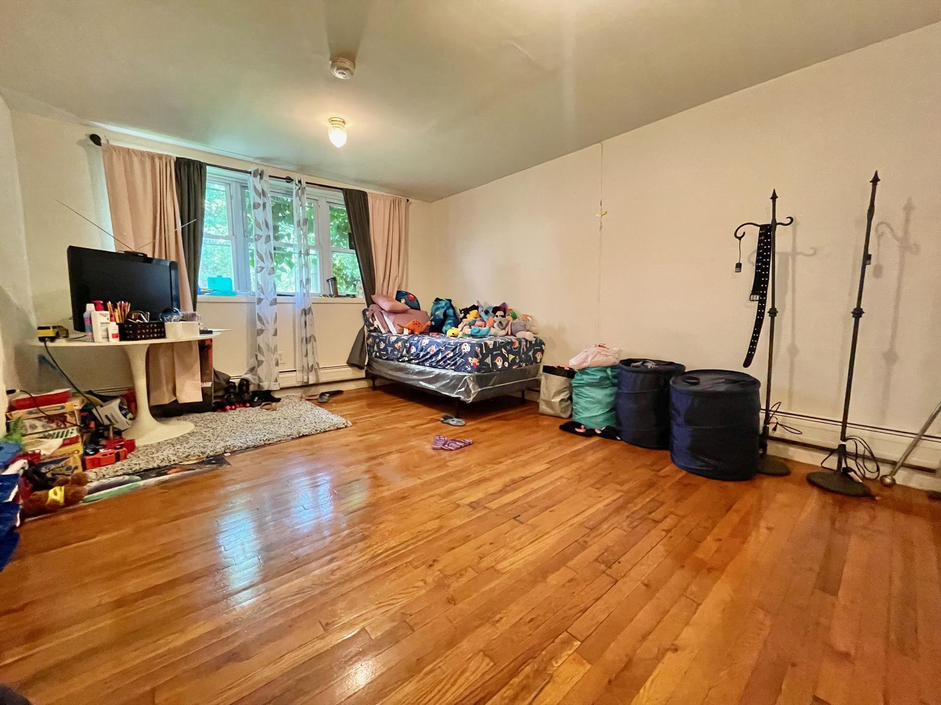 Located in a great Midtown Hoboken location, this apartment allows for easy transportation for commuters who can also enjoy close proximity to great restaurants, shopping, and parks. This space features two oversized bedrooms and kitchen equipped with dishwasher and gas oven. Available ASAP! Ask to see the virtual tour! 