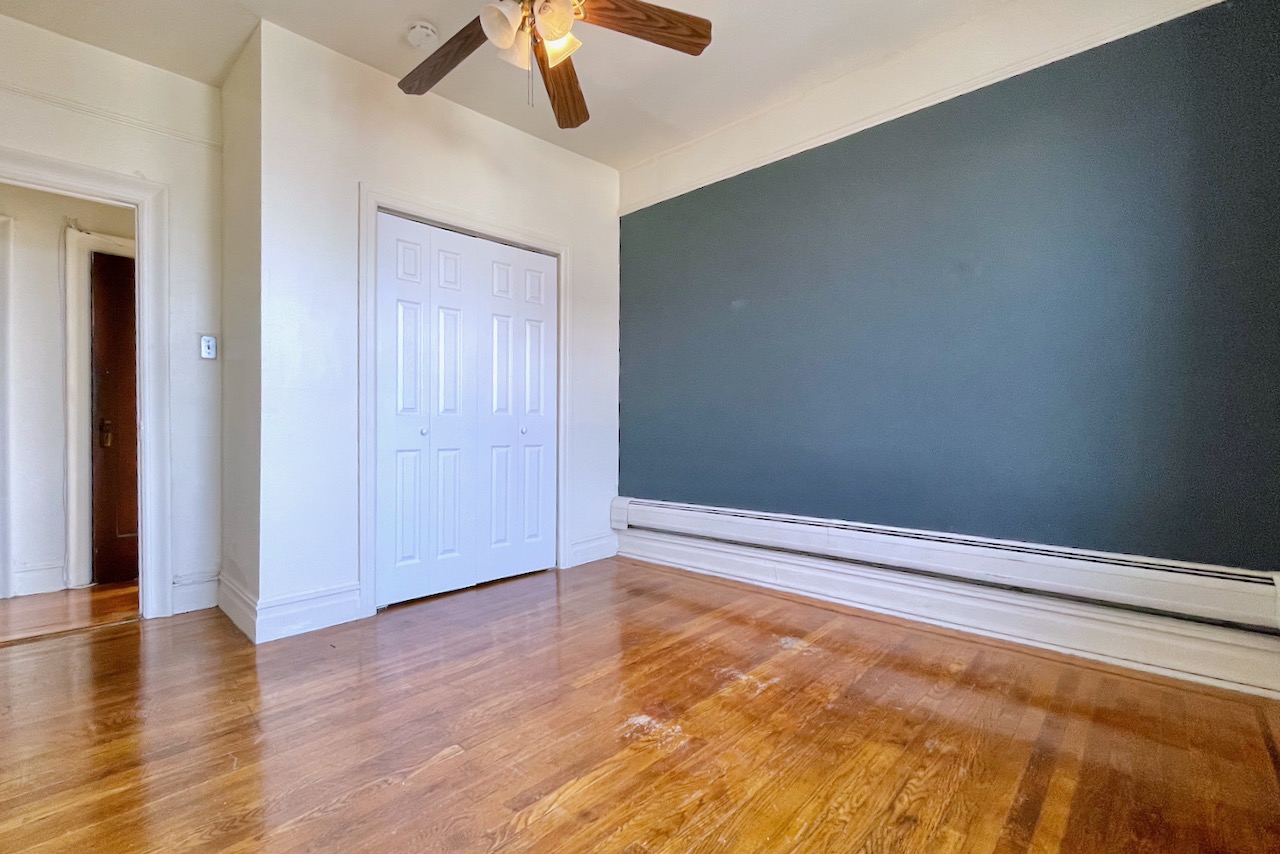 Amazing location on Ogden Ave, adjacent to Riverview Fisk Park. This charming 1 bedroom features hardwood floors and lots of natural light. Laundry in building. Living next to the park never gets old. Plenty of street parking. Close to Congress St light rail and direct NYC bus. Sorry, no dogs! Available ASAP! 