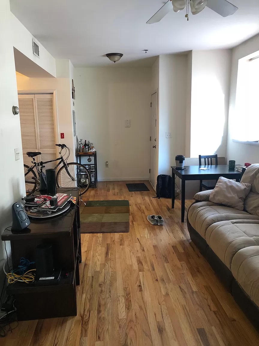 HUGE 2 BED 2 BATH !AMAZING LOCATION !! HARD WOOD FLOORS EQUAL SIZE BED ROOMS. STAINLESS STEAL APPLIANCES, HEAT AND HOT WATER INCLUDED!! AND JUST STEPS AWAY FROM THE PATH TRAIN ! AMAZING LOCATION ! WASHER AND DRYER IN THE BUILDING ! GARAGE PARKING IN A NEIGHBORING BUILDING FOR $250/MONTH. AVAILABLE 2/1/24. ONE MONTH BROKER FEE.