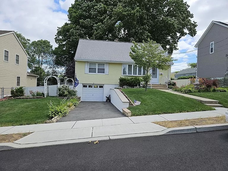 Upgraded 4 BR, 1 BA. LR, KIT, DR. Newer furnace, air conditioning system, and water heater . Newer roof, alum.siding. attached garage. new front and side steps,and railings. New cement walkway on front, side, n back. New front sidewalk. New street to house waterline n meter, gas lines n meter. Neighborhood quiet oakridge section, no through traffic, close to various transporting. nearby banking, medical offices and all amenities. Quiet, well kept, owner occupied neighborhood.