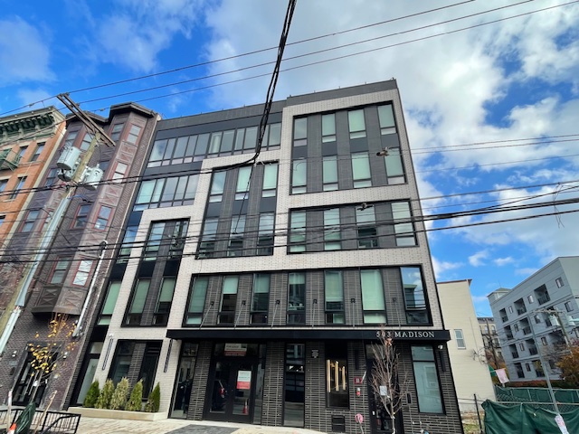 Brand new commercial space for rent in a gorgeous brick building. This unit features high ceilings, a handicapped bathroom, and floor-to-ceiling windows. Triple net lease applies. No food or hoods permitted. Perfect for professional or retail use.