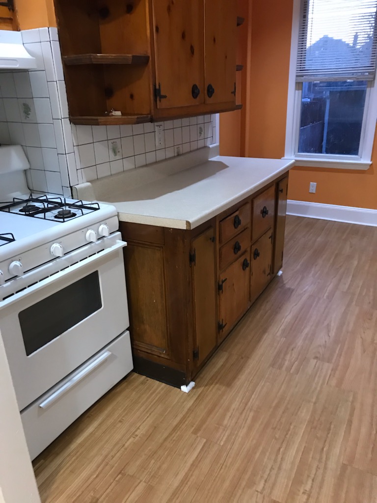 Beautiful 1st Floor 1 Bedroom Apartment For Rent In College Point; Features Living Room, Eat-In-Kitchen w/ Dishwasher, and Full Bath. Rent Includes Heat And Water. Conveniently Located Near Shops And Buses.