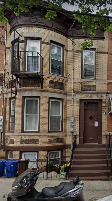 Huge One Bedroom Apartment W/ Home Office For Rent In Ridgewood Features Living Room, Dining Room, Eat In Kitchen & 1 Full Bathroom. Full Access to Backyard. Hardwood Flooring Throughout. Heat and Water Included. Close to all shops & Transportation.