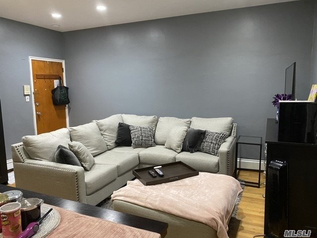 Beautiful 2 Bedroom Apartment for Rent. Features Open Floor Plan Living room/Kitchen, 1 Full Bathroom, Hardwood Floors Throughout.  Conveniently Located to Express Bus, City Bus, Shopping, Major Highways, Schools and Dining. Pets Okay.