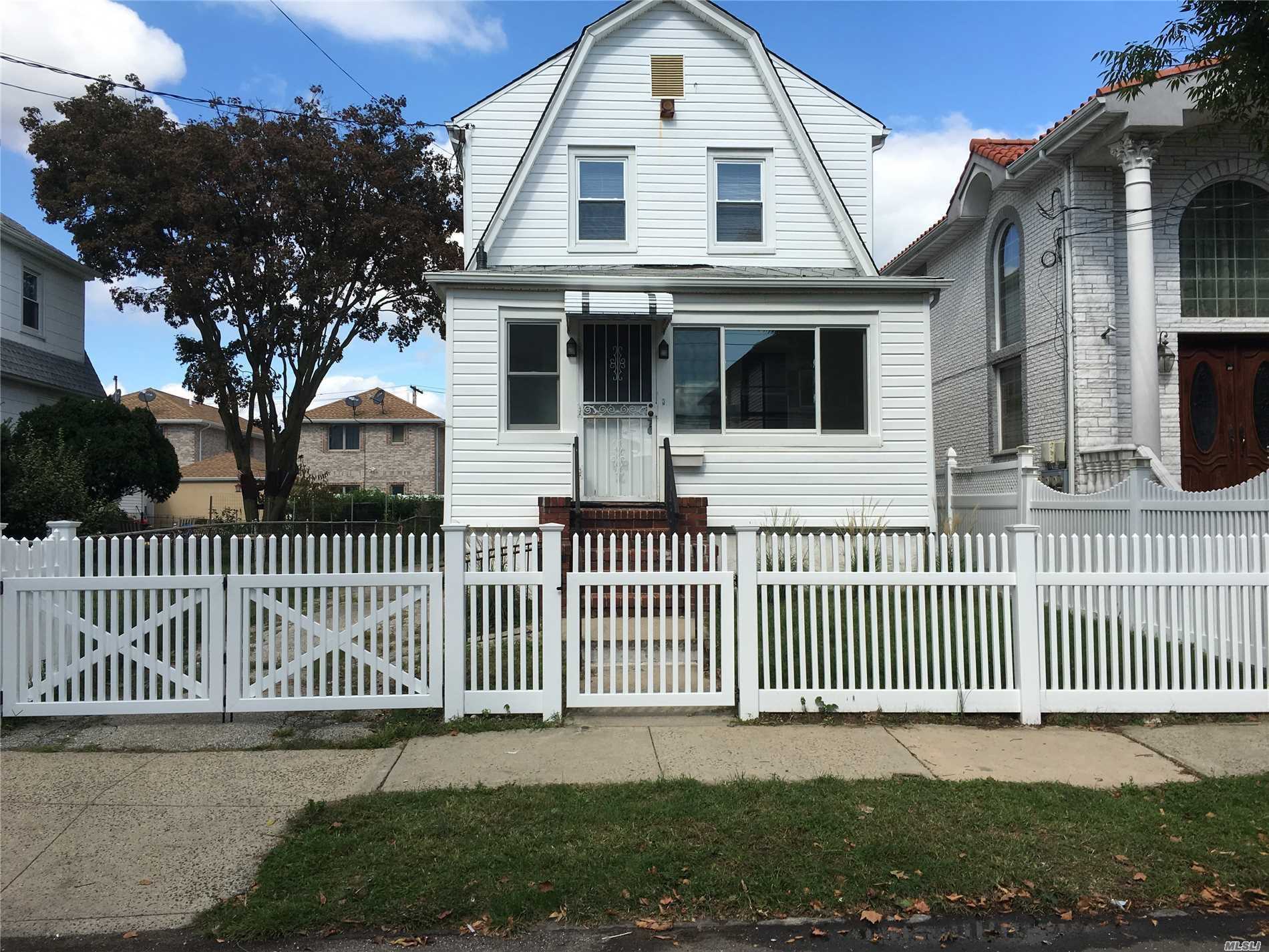 Sunny and Spacious 3 Bedroom House for Rent in the Heart of Whitestone with Enclosed Front Porch. Features Living Room, Dining Room, Renovated Eat-in-Kitchen, and 1.5 Bathrooms. Backyard and Driveway is Included. Hardwood Flooring Throughout and New Windows. Close to Shopping and Transportation