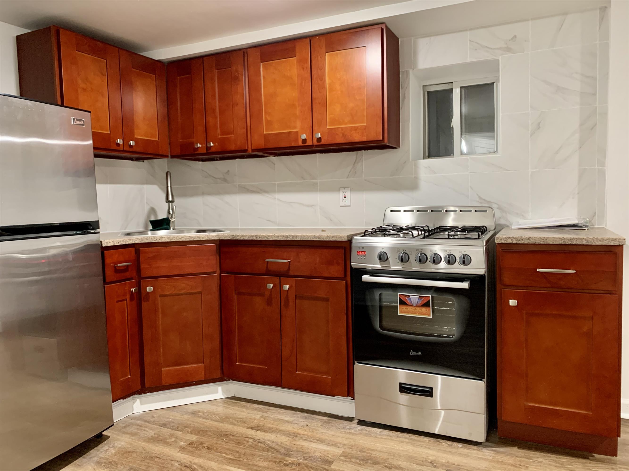 Beautiful and cozy 1 bed/1 bath basement apartment, featuring stainless steel appliances, wood cabinetry, granite countertop, totally updated. Steps to NYC Transportation. Won’t last must see!

Juan "Ralph" Rodriguez
Broker/Associate
LIBERTY REALTY LLC
