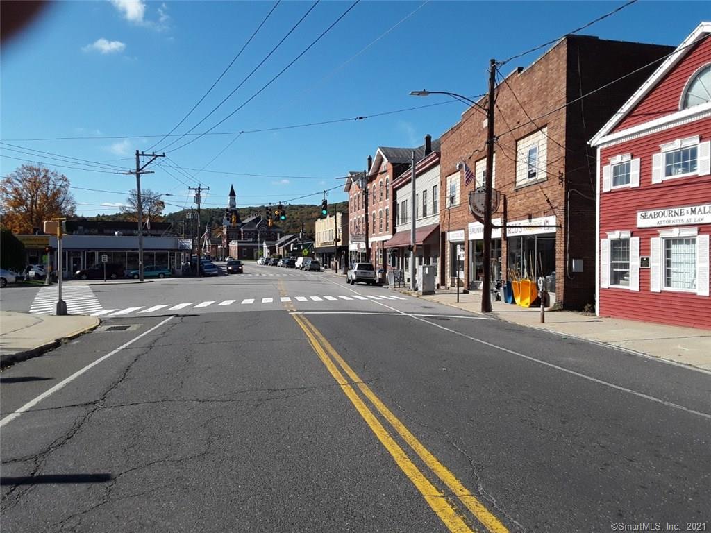 Store Front For Rent, Ground Floor Commercial / Retail. Be a part of this Historic Community in Downtown Thomaston, Licthfield County. This 1, 150sq ft retail and / or office space has 15' of frontage right on Main Street. Front Room has 850 square feet, Back room is 300 square feet with a full bath & Loading Dock. Also has full basement for extra storage. Was a Laundromat and still has electrical and plumbing in place. Depending on your business plan, Owner might be willing to accommodate for certain use on this magnificent spot located at the intersection of Main, South Main & East Main Streets just a stone's throw away from the town green. Within walking distance to restaurants, bakery, florist, grocery, banks, churches, town offices, library and the landmark Thomaston Opera house.