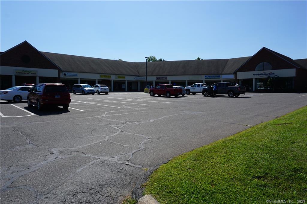 Present tenant has outgrown location, so this 2350 Sq. Ft high visibility location is available. 5 Offices, waiting room and a large common room. Floor plan can be changed with Landlord permission. $12. Sq, Ft NNN, (the NNN Fee averages out to about $5.50 a Sq Ft.)