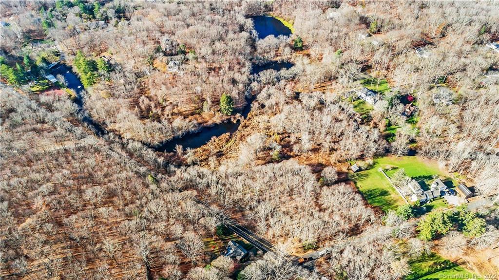 7.00 acres located in the town of Fairfield. This lot is close to Connecticut Audubon Society. Very close to Aspetuck Valley Country Club and The Patterson Club. Property is located on Wetlands.