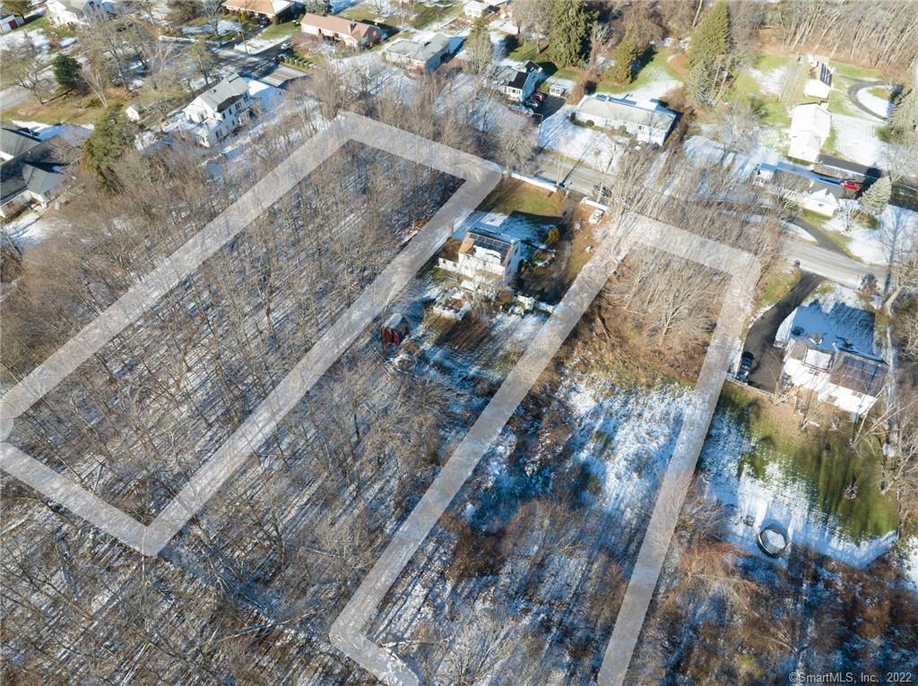 Build your dream home on this building lot available in residential neighborhood. Great lot! Also for sale is another building lot at 522 Wintergreen Ave, and a colonial at 532 Wintergreen Ave.