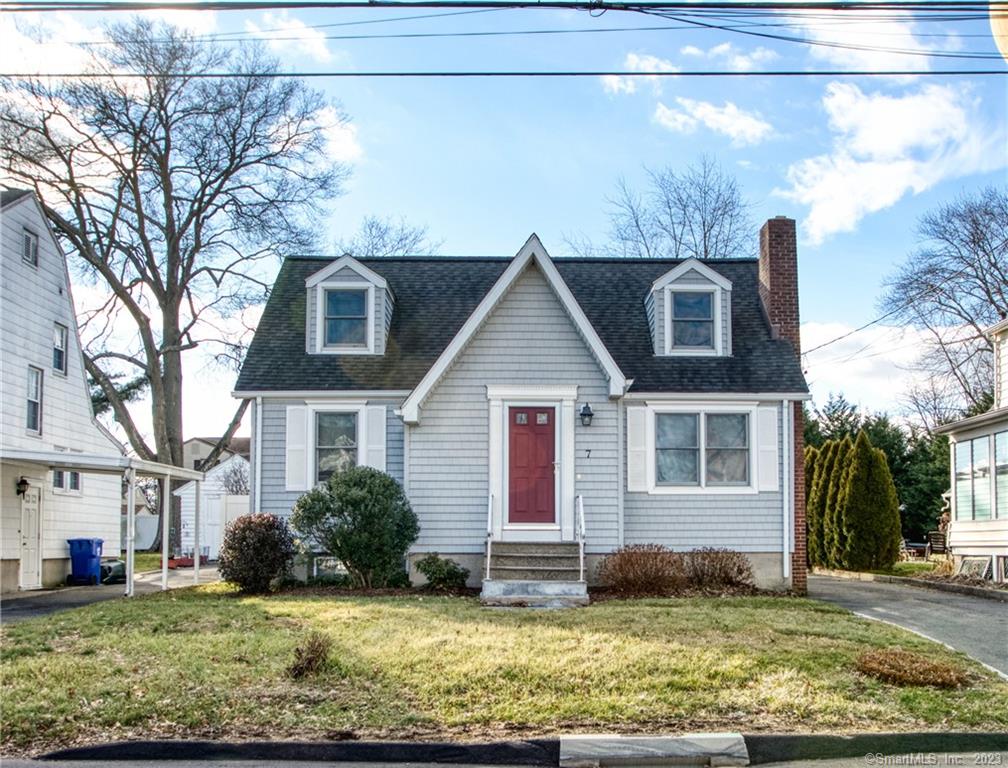 Tucked along a quiet dead-end street in Brookside, this fantastic expanded cape cod home is truly an oasis. The home's main level offers a generous open floor plan which includes soaring 12ft+ ceilings in the living room, a first-floor primary suite, hardwood floors throughout, and large windows that allow sunlight to fill the entire space. From the living room, walk out the sliding glass doors and enjoy the large wood deck overlooking your expansive, professionally landscaped, and fully fenced-in yard. The updated kitchen offers top-of-the-line appliances, beautiful stone countertops, and a custom-built stone pizza oven! Listen to music on your built-in home audio system while cooking for family and friends any time of the year. The basement can be easily finished and used for living space with its 7'+ ceilings, covering the entire footprint of the home. ***Bonus Shed***The current owner has built a beautiful ~400 sq/ft shed fully insulted and wired with electricity. Currently used as a professional dog grooming studio, this could easily be re-purposed as an art studio, workshop, or additional living space. Book your showing today!