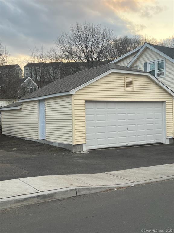 Large garage 18.5' x. 18.5' with additional storage/workshop room to the rear 14.5' x 17.5'. New roof, new single garage door 16' wide x 7' tall, new siding, new framing inside. Conveniently located in SONO just minutes to Rowayton, Darien, highways, etc. Short or long term lease. Security, references, good credit. $1250/mo includes electric. Available ASAP.