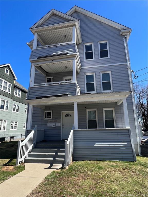 Updated 3 bedrooms on 2nd floor of 3 family in a nice clean update building. New Kitchen cupboards, granite counter tops, stainless steel appliances, hardwood floors, renovated baths, freshly painted. in unit laundry hookups. off street parking. Apply https://apply.link/3KtMbaI