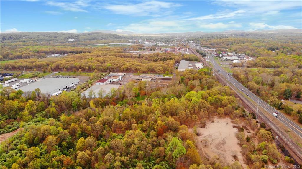 These 67 acres are in a prime for industrial or commercial development. The industrial-zoned property boasts easy access to interstate I-91 and RT 5. Zoning allows for many permissible uses including: industrial/manufacturing, trucking hub, self-storage, assisted living facility, golf facility, fulfillment center, distribution warehouse or fabrication companies. The land could be developed for single or multiple users. The seller would consider subdividing the property. There are currently four contiguous parcels that make up this listing, including a right-of-way to Toelles Road in Wallingford.