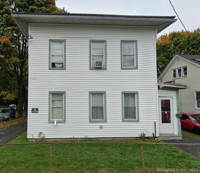 DRIVE BY FIRST. BEFORE REQUESTING A SHOWING. DO NOT DISTURB THE TENANTS. CONVENTIONAL LOANS OR 203 K LOANS ARE AN OPTION. INVESTORS ATTENTION! CASH OR HARD MONEY LOANS. THE SELLER WILL TRANSFER THE SALE WITH THE TENANTS IN PLACE IF YOU ARE AN INVESTOR. UP TO DATE WITH RENTAL INCOME. GREAT COLONIAL HOUSE IN THE HEART OF NEW BRITAIN, WITH 1312 SQFT WITH 4 BEDROOMS AND 2 BATHROOMS. IT HAS A PRIVATE YARD AND 1 CAR GARAGE. CLOSE TO ROUTE 9 AND I84. THIS IS A NICE PROPERTY FOR AN INVESTOR OR AN OWNER OCCUPIED. THE HOUSE IS VERY COMPLETE AND VERY SPACIOUS. RENT $1200 BELOW MARKET PRICE.