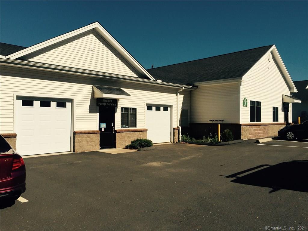 5-Building complex with 27 units; currently 850 sq ft available; many units with Route 1 visibility; No common charges. Flex & office space avail. Landlord owns, leases and manages property locally. Landlord/agent are affiliated.